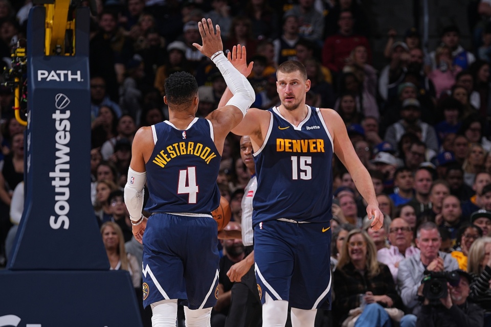 重心与纵深 重心与纵深