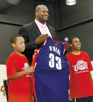 借由轮换休 借由轮换休